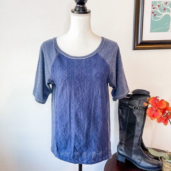 🍋 Doe & Rae • Eyelet Front Athleisure Top - Picture 1 of 9